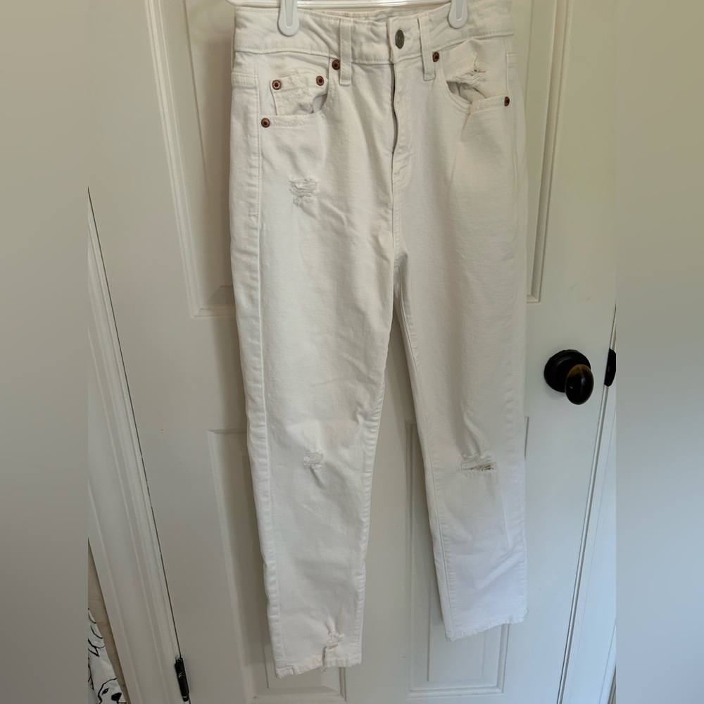 DAZE jeans SIZE 24 white ripped